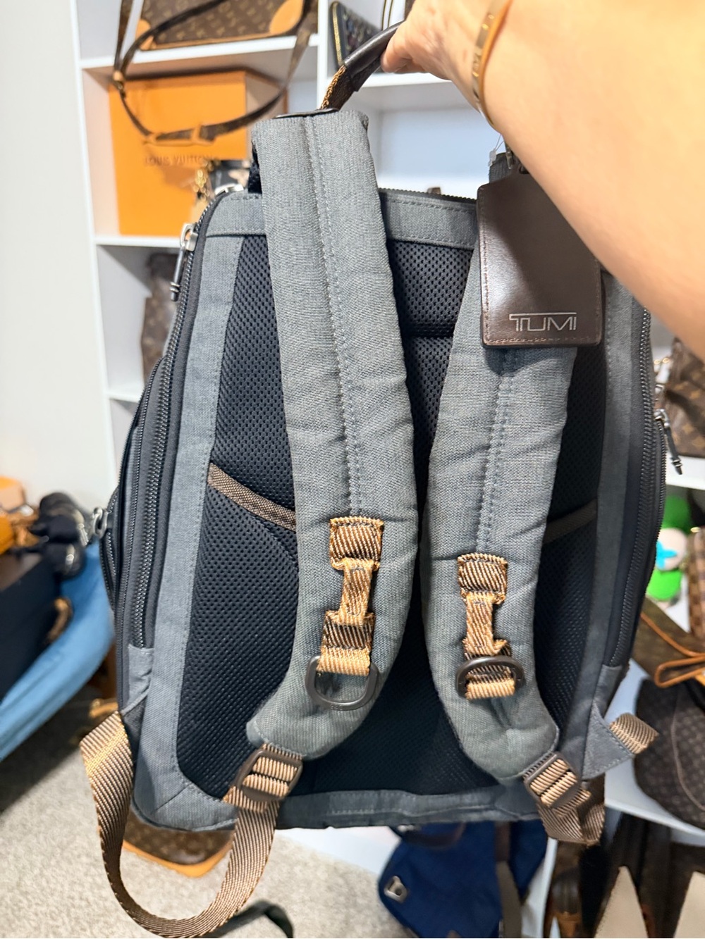 Backpack - Picture 2 of 4